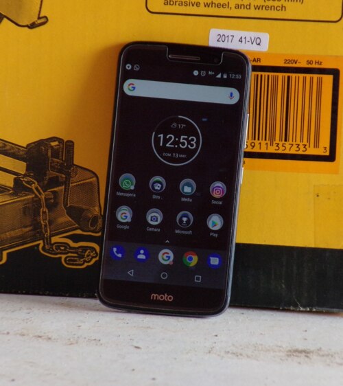 Moto M